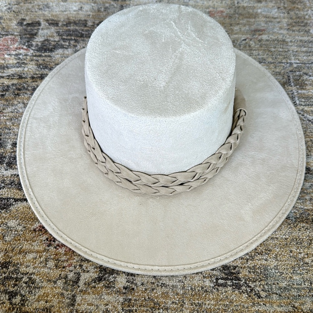 ASN Hat OS NWT